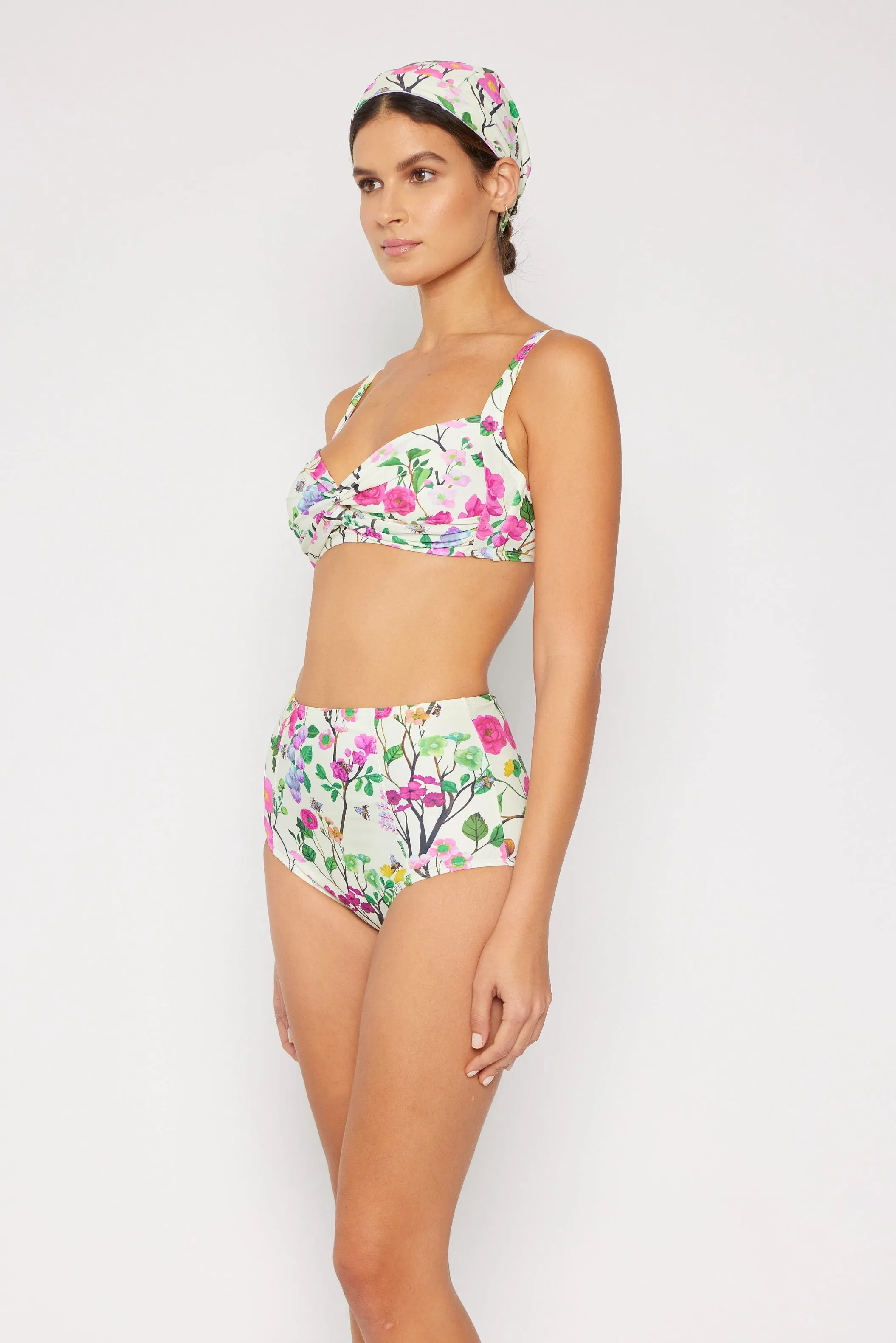 B2808-Cherry Blossom Cream