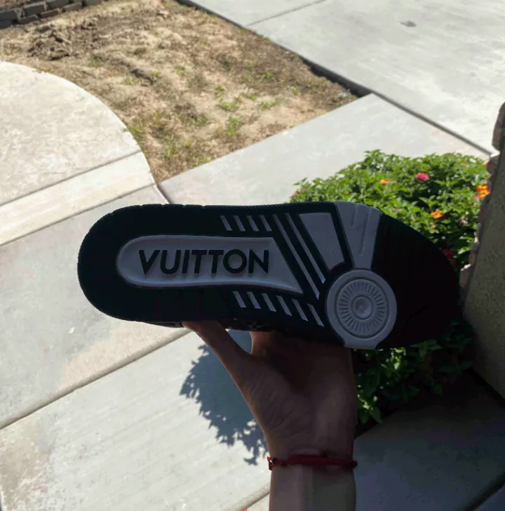 Highly Luxurious Popular Designer Fashion Sneakers Virgil Trainers Vuitton