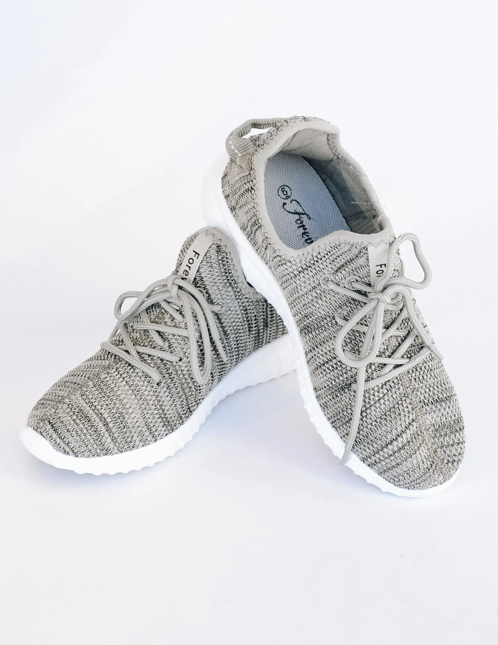 RUN ALONG NOW SNEAKER - Grey